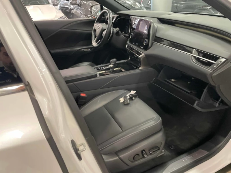 Lexus RX 350 * CARFAX * ПОДГРЕВИ* ШИБИДАХ, снимка 11 - Автомобили и джипове - 53285924