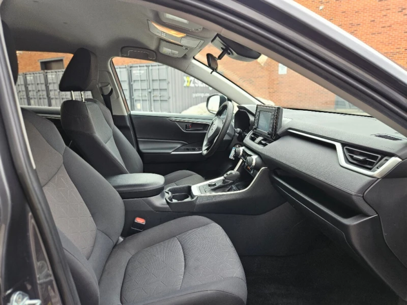 Toyota Rav4 HYBRID AWD, снимка 11 - Автомобили и джипове - 53435876