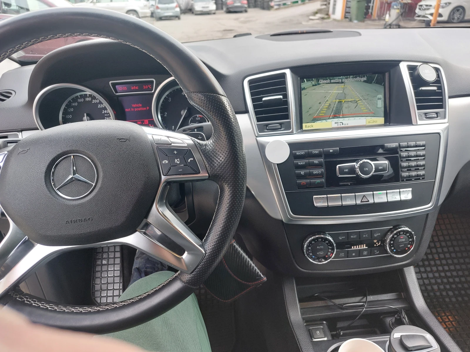 Mercedes-Benz ML 350  - изображение 8