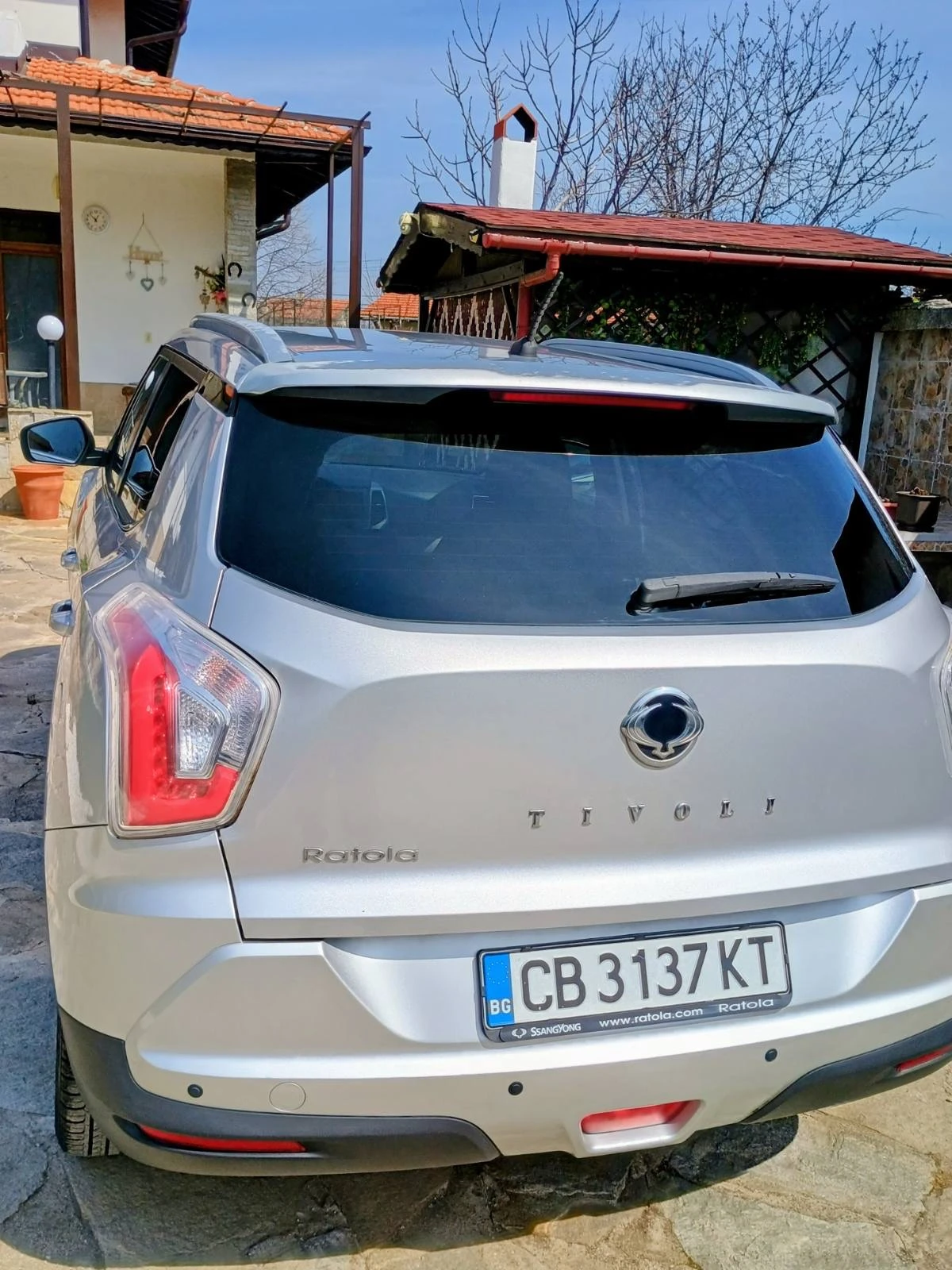 SsangYong Tivoli 1.6i, снимка 17 - Автомобили и джипове - 53985064