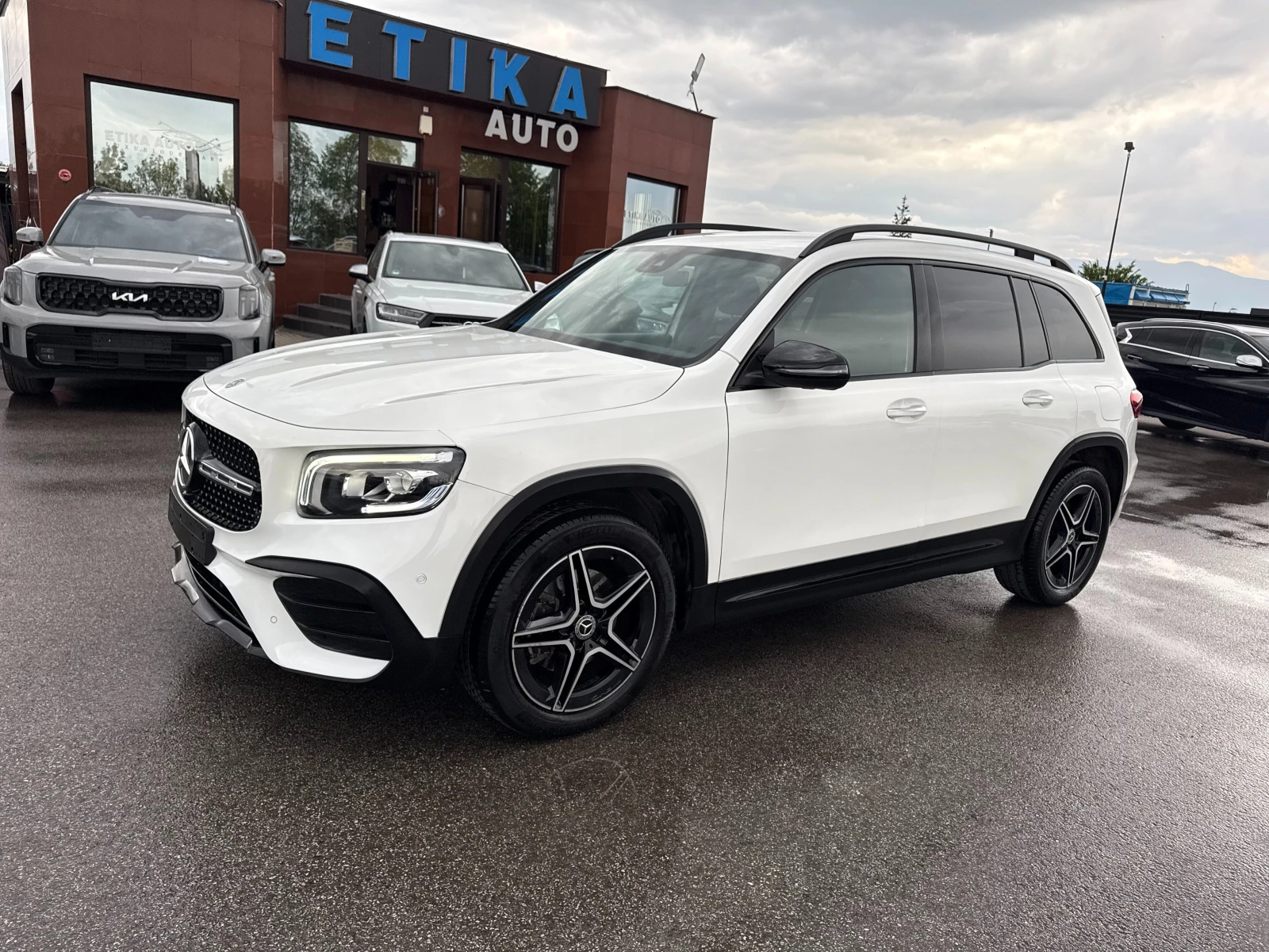 Mercedes-Benz GLB AMG OPTIK-DISTRONIK-KAMERA-KARBON-SPORT-ALKANTAR-! | Mobile.bg � ����������� 3
