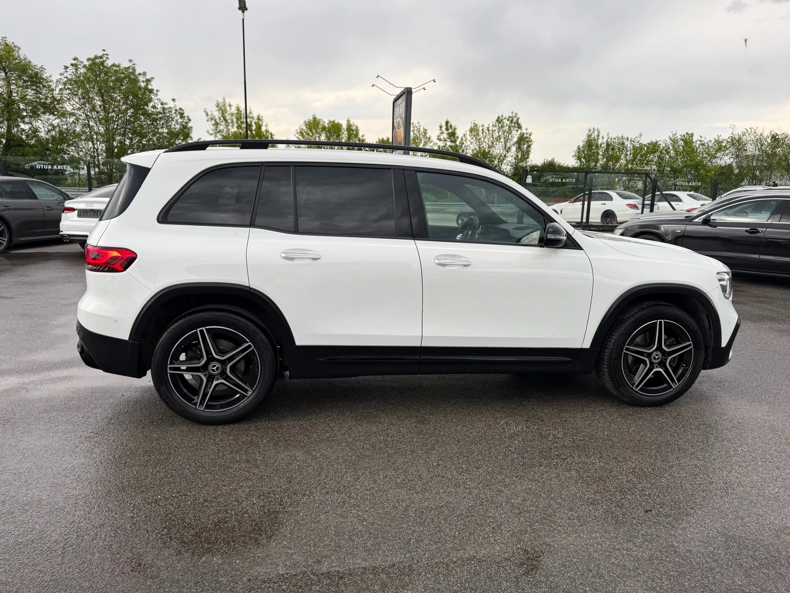 Mercedes-Benz GLB AMG OPTIK-DISTRONIK-KAMERA-KARBON-SPORT-ALKANTAR-! | Mobile.bg � ����������� 7