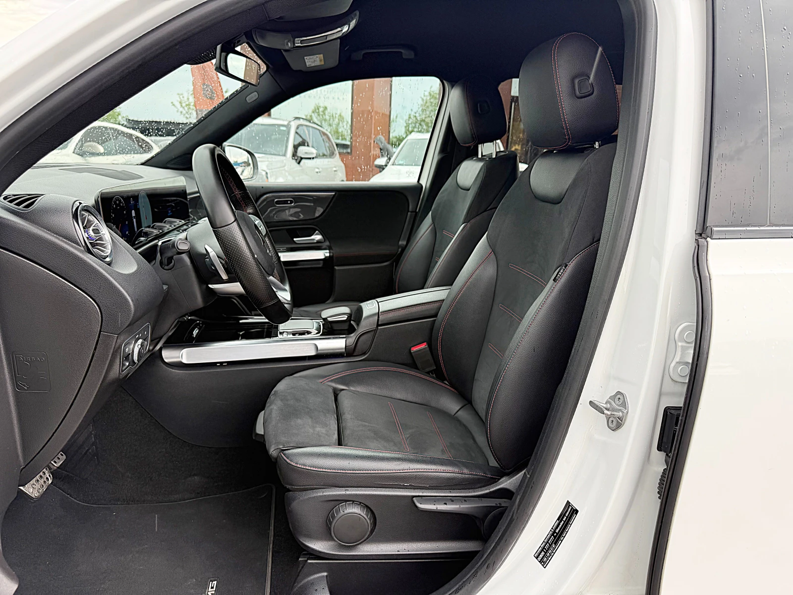 Mercedes-Benz GLB AMG OPTIK-DISTRONIK-KAMERA-KARBON-SPORT-ALKANTAR-! | Mobile.bg � ����������� 9