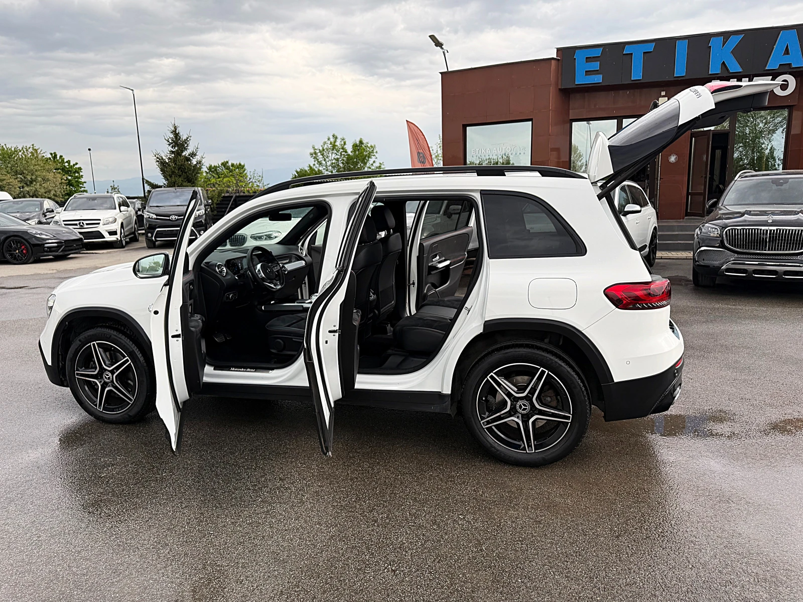 Mercedes-Benz GLB AMG OPTIK-DISTRONIK-KAMERA-KARBON-SPORT-ALKANTAR-! | Mobile.bg � ����������� 14