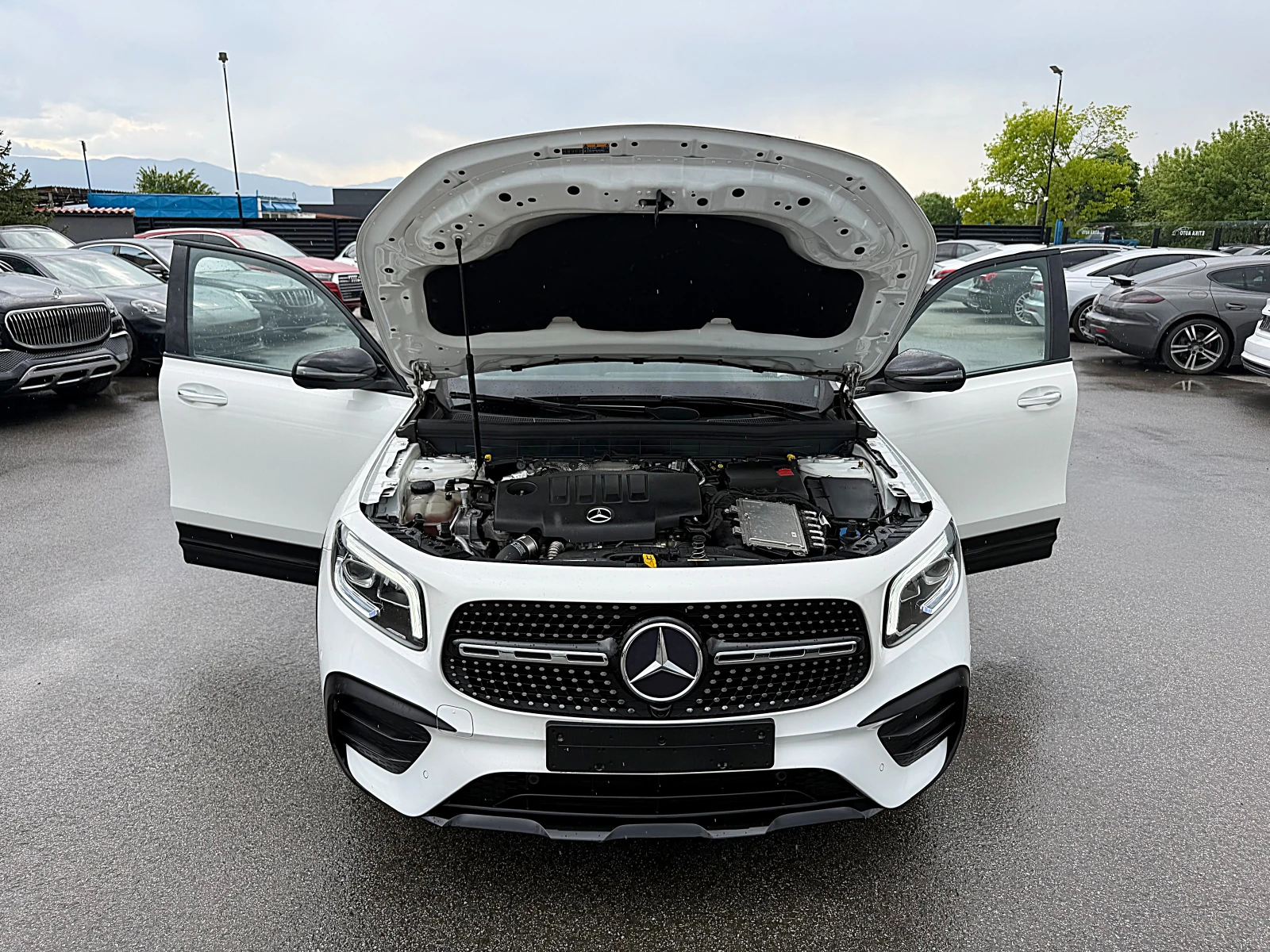 Mercedes-Benz GLB AMG OPTIK-DISTRONIK-KAMERA-KARBON-SPORT-ALKANTAR-! | Mobile.bg � ����������� 16