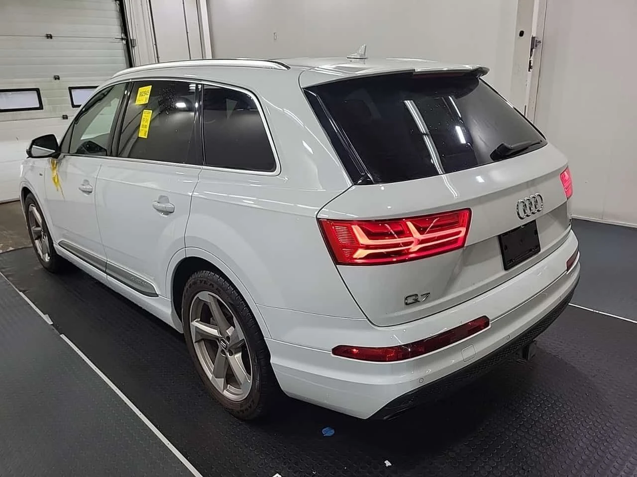 Audi Q7 * Technik * B&O * PANO * ОБДУХВАНЕ *  ДИСТРОНИК, снимка 4 - Автомобили и джипове - 54794295