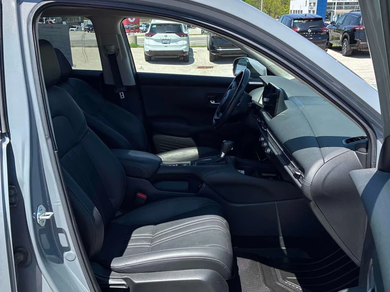 Honda Hr-v * EX L Navi * АВТОКРЕДИТ БЕЗ ПЪРВОНАЧАЛНА ВНОСКА* , снимка 11 - Автомобили и джипове - 54966012