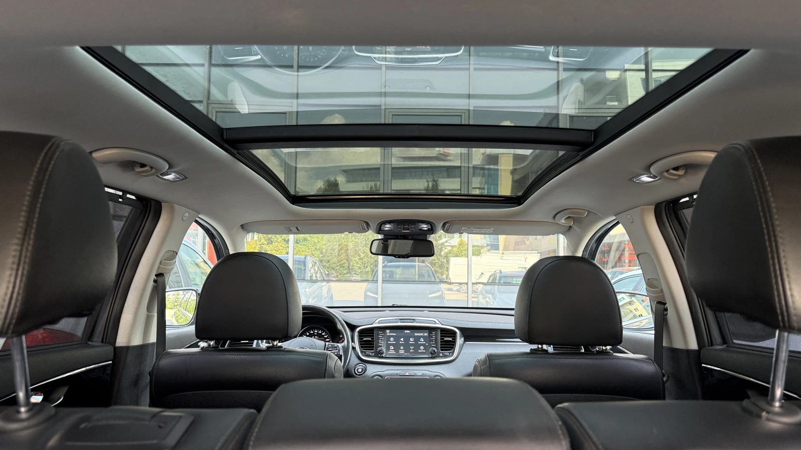 Kia Sorento 2.0 CRDi Rebel 4WD Европейска, снимка 11 - Автомобили и джипове - 55936714