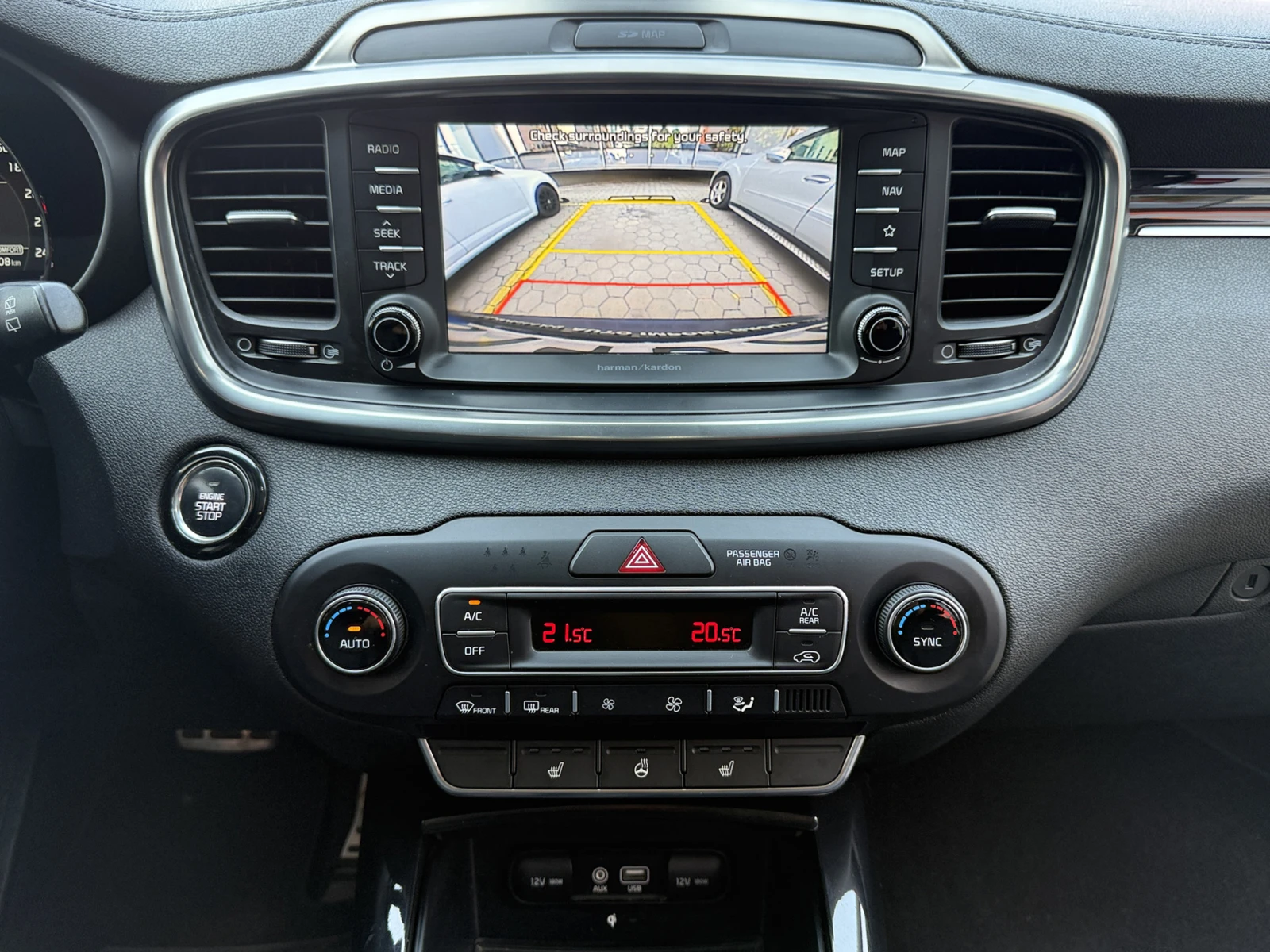 Kia Sorento 2.0 CRDi Rebel 4WD Европейска, снимка 10 - Автомобили и джипове - 55936714