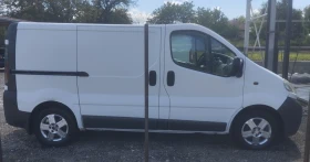 Opel Vivaro Повреден мотор, снимка 4
