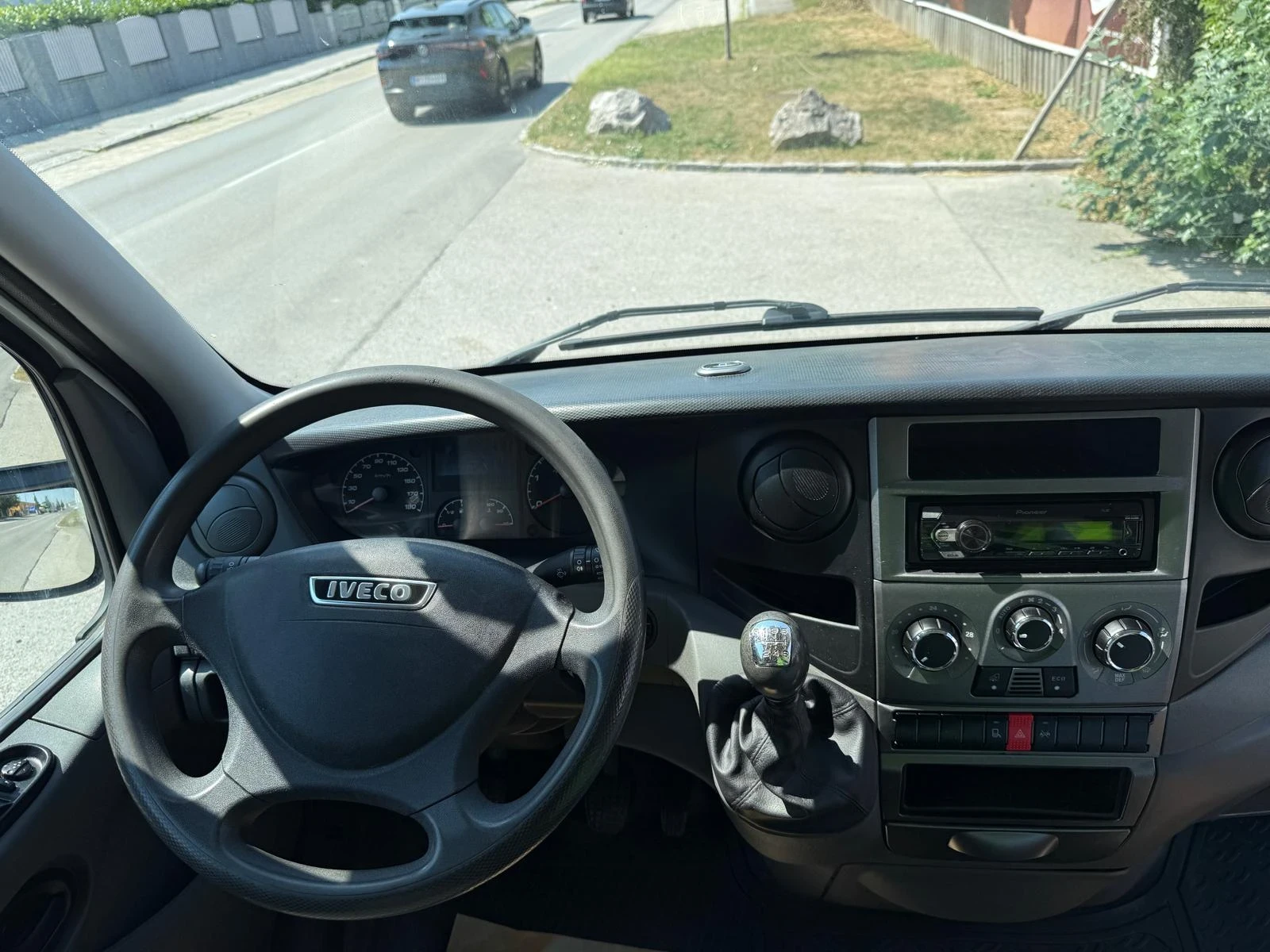 Iveco Daily 35c15* 3.0HPI* XXL* КЛИМА* МАКСИ* , снимка 10 - Бусове и автобуси - 55225355