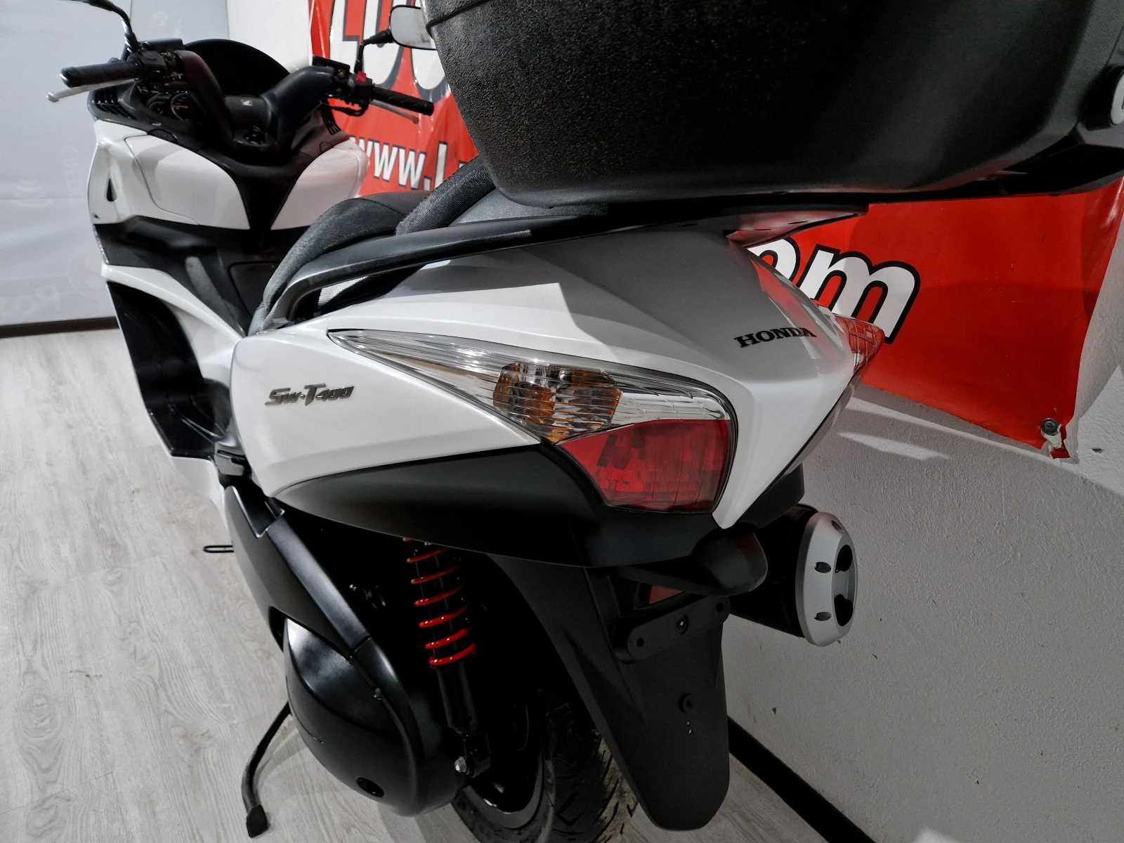 Honda Silver Wing  400ie, SW-T 400ie, ABS!Face! - изображение 6