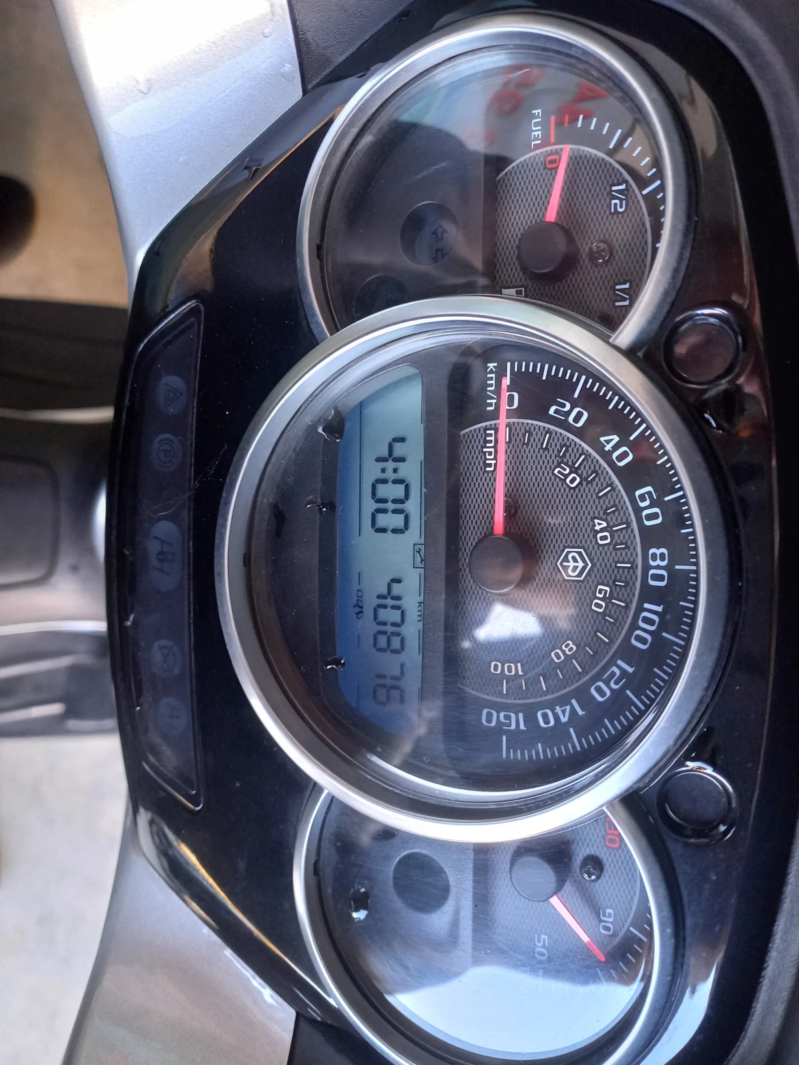 Piaggio Mp3 300  - изображение 8