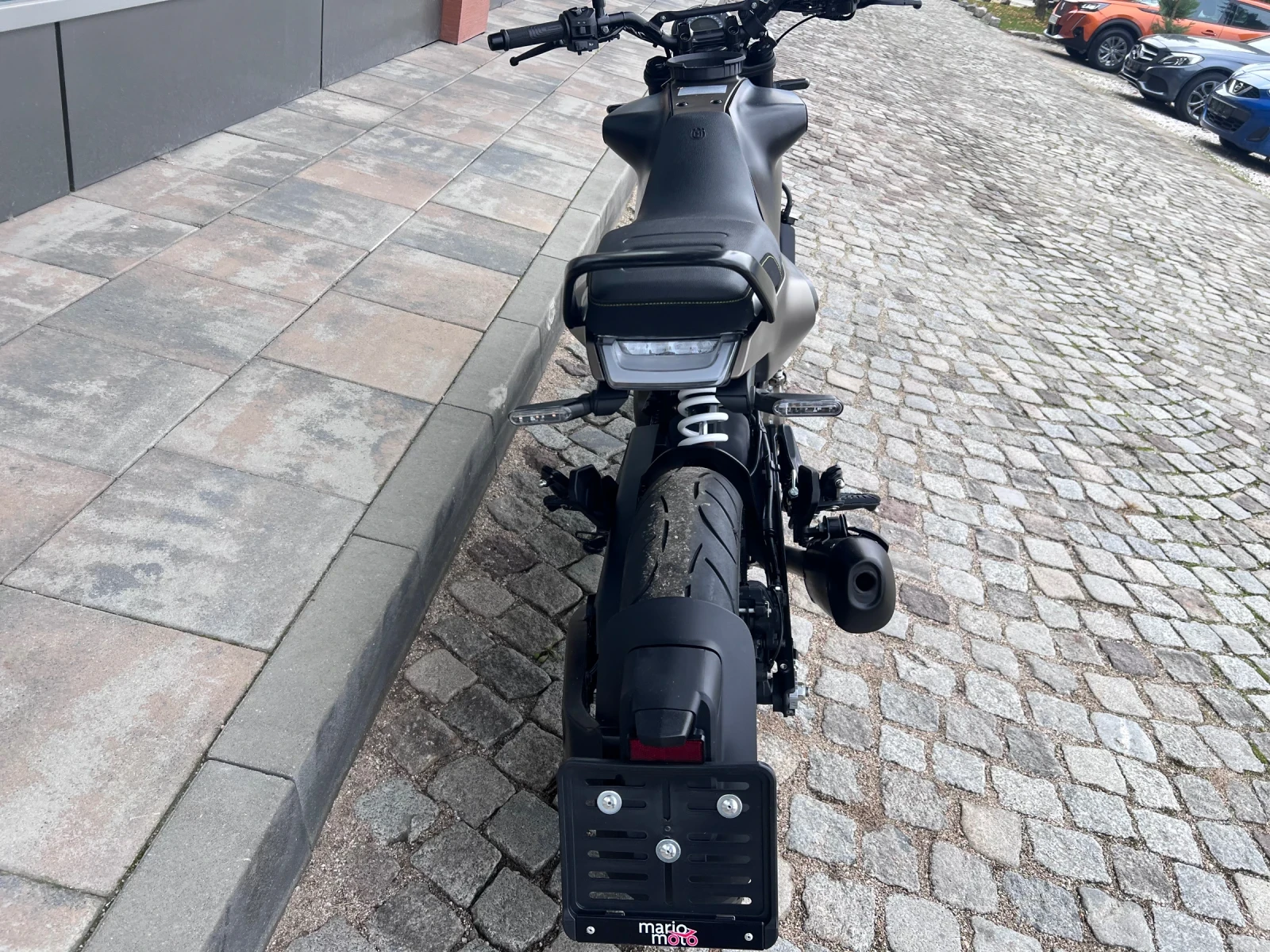 Husqvarna Svartpilen 200 125 - изображение 8