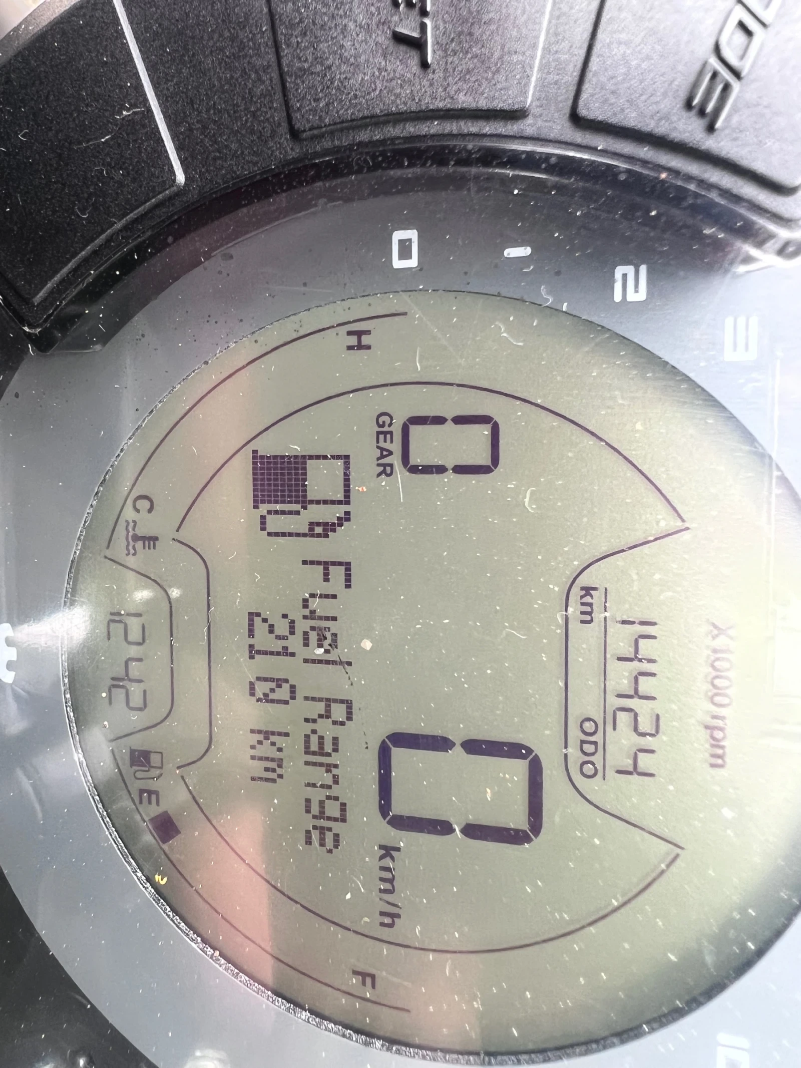 Husqvarna Svartpilen 200 125 - изображение 10