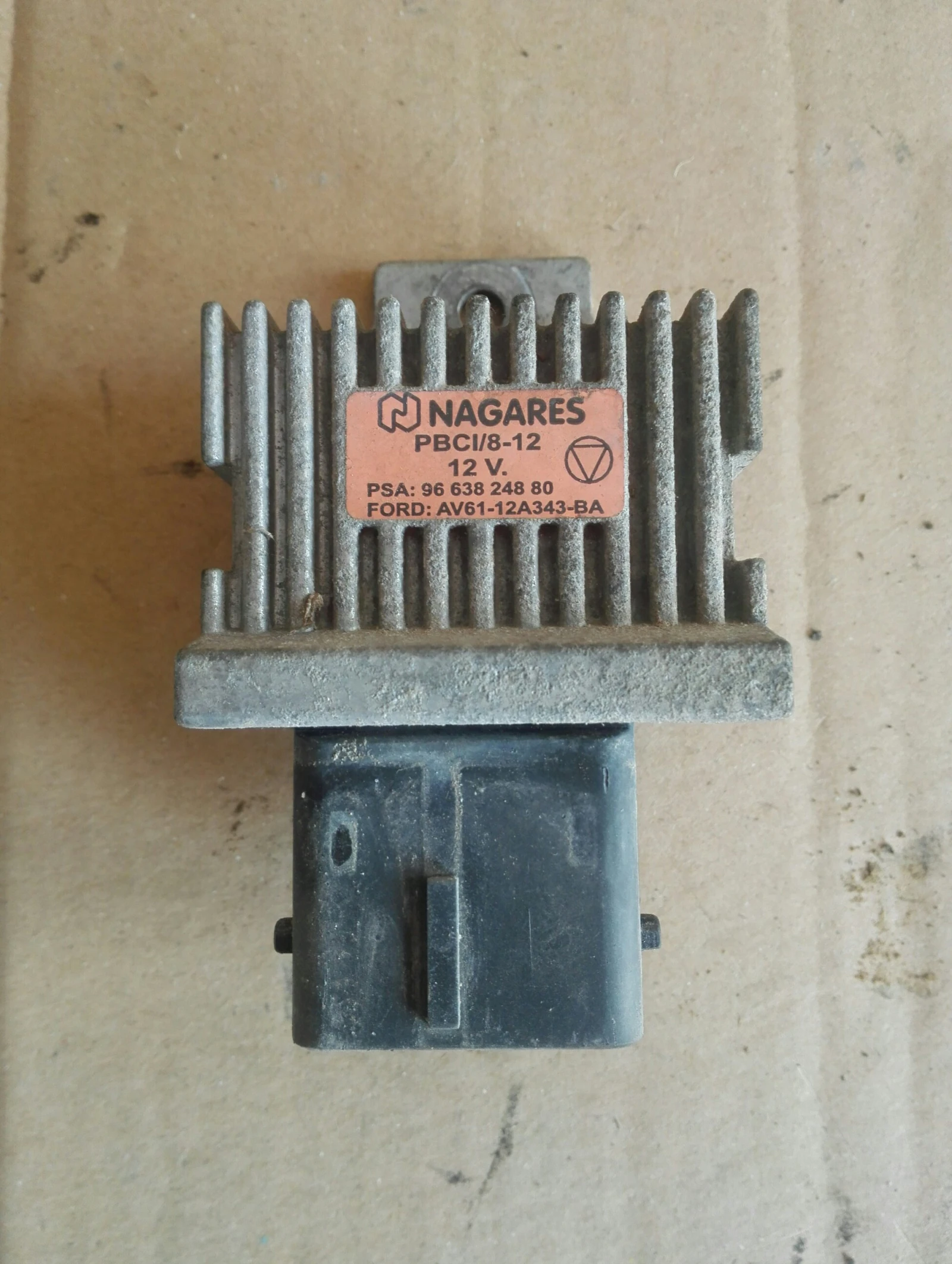 ���� ������� ����� ���� ����� ���� 2.2� | Mobile.bg � ����������� 1