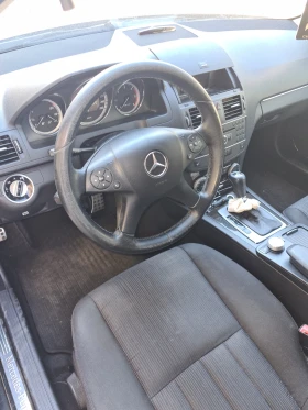 Mercedes-Benz C 220, снимка 6