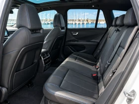 BMW iX3 50 xDrive Neue Klasse | M Sport Pro, снимка 9