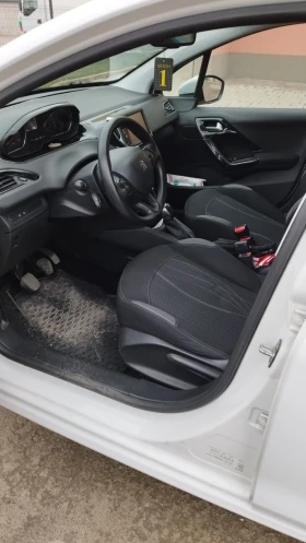 Peugeot 208 1.6 e-HDI - 4500 € / 8801.24 лв. - 99729130 7