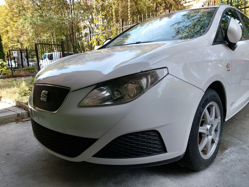 Seat Ibiza 1.2 ST, снимка 1 - Автомобили и джипове - 47598489