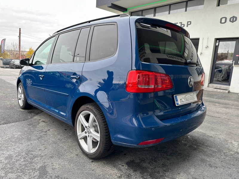 VW Touran 2.0, снимка 6 - Автомобили и джипове - 47981975