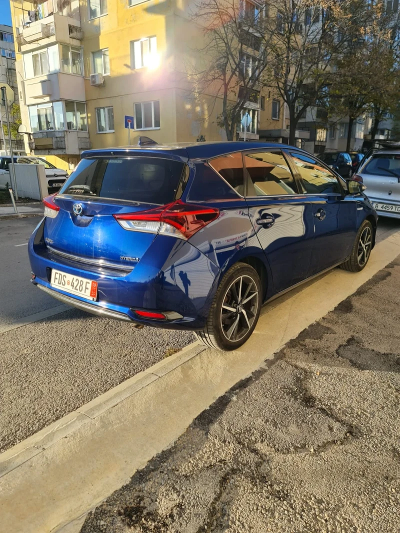 Toyota Auris, снимка 5 - Автомобили и джипове - 48548640