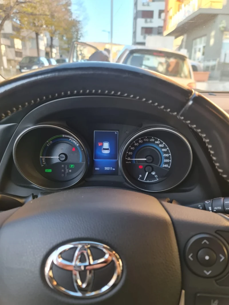 Toyota Auris, снимка 6 - Автомобили и джипове - 48548640