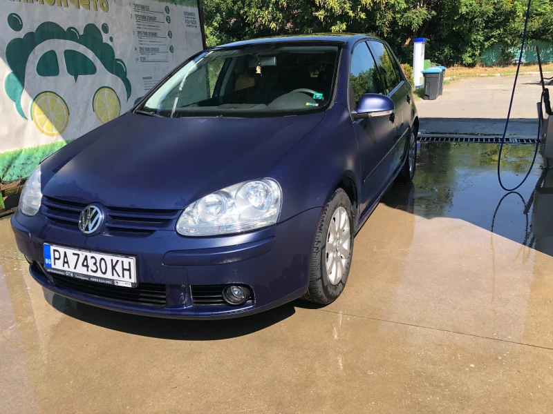 VW Golf, снимка 1 - Автомобили и джипове - 48584938