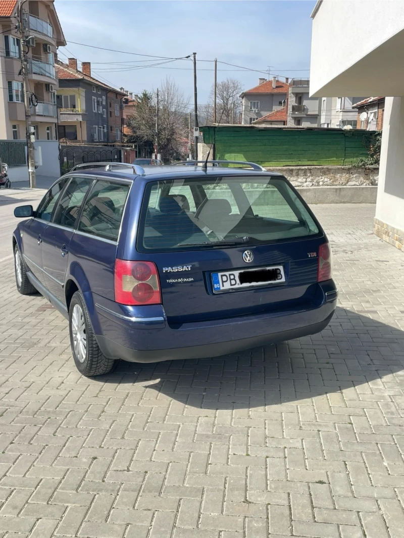 VW Passat 1.9 TDI, снимка 5 - Автомобили и джипове - 49503111