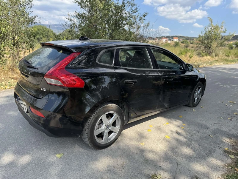 Volvo V40 facelift 2D 120 к.с., снимка 6 - Автомобили и джипове - 51972031