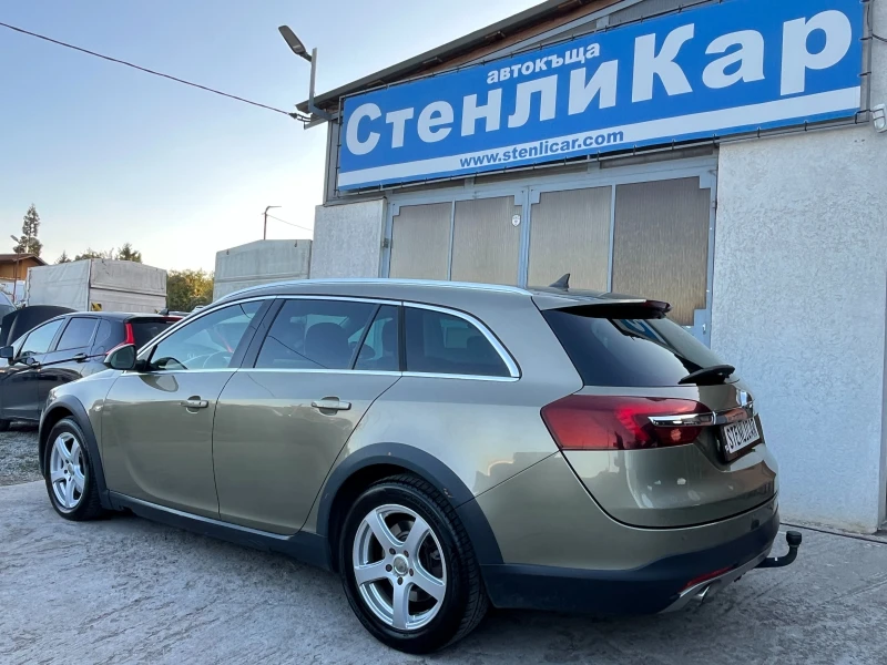 Opel Insignia 2.0CDTI-4X4-SportsTourer, снимка 2 - Автомобили и джипове - 51739037