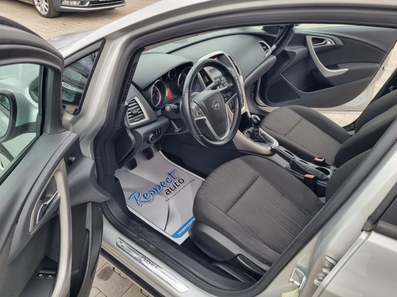 Opel Astra 1.6i-БЕНЗИН = 115.000км / 2011г., снимка 7 - Автомобили и джипове - 53088298