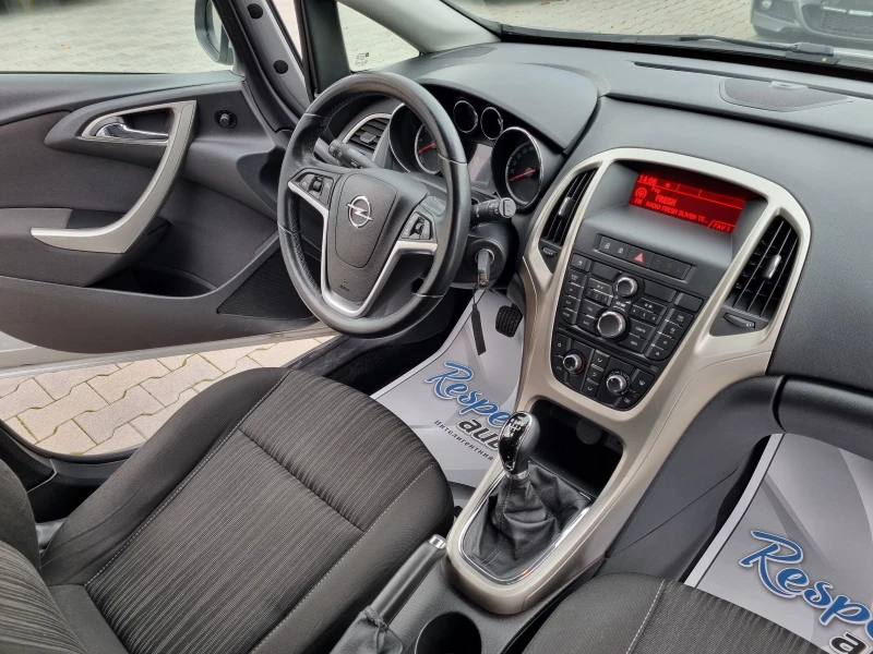 Opel Astra 1.6i-БЕНЗИН = 115.000км / 2011г., снимка 12 - Автомобили и джипове - 53088298