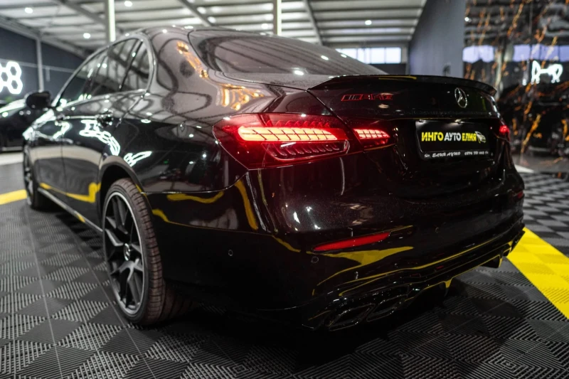 Mercedes-Benz E 220 D FULL AMG BLACK LINE BURMEISTER NAVI ЛИЗИНГ 100%, снимка 6 - Автомобили и джипове - 53503014
