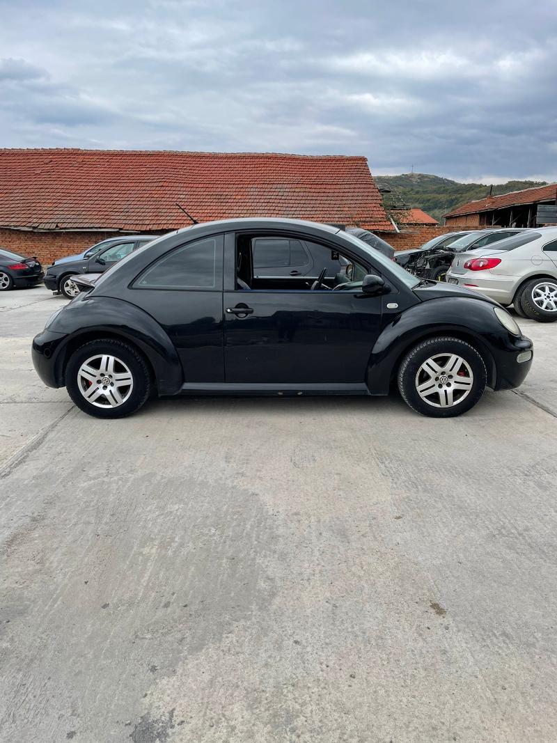 VW New beetle 1.6 102hp, снимка 5 - Автомобили и джипове - 45090154