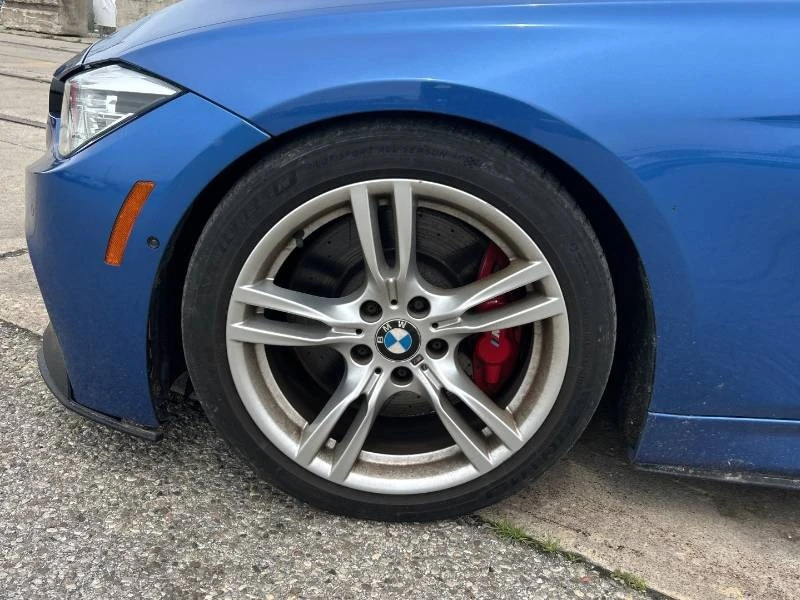 BMW 330 * xDrive * M SPORT * INTAKE * ДИГИТАЛНО * HUD, снимка 8 - Автомобили и джипове - 55219266