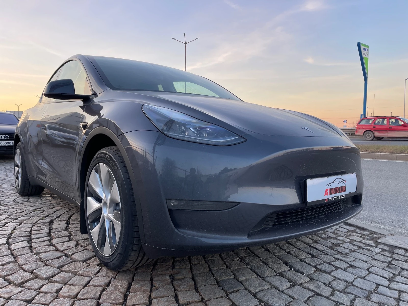 Tesla Model Y 5км/Rear-wheel drive, long range или Performancе - изображение 5