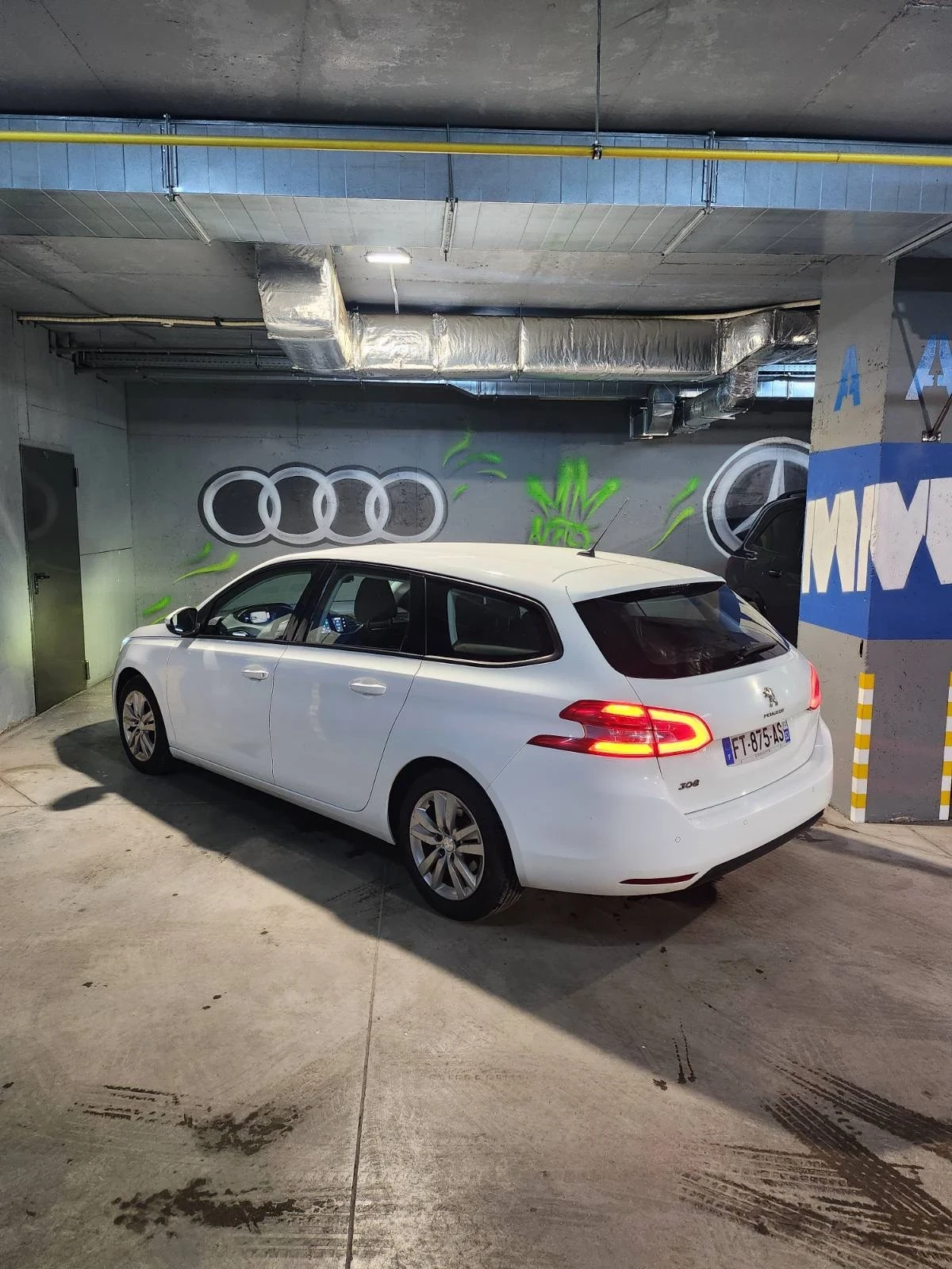 Peugeot 308 DIGITAL* НАЛИЧНО* 1.5* 130 - изображение 4