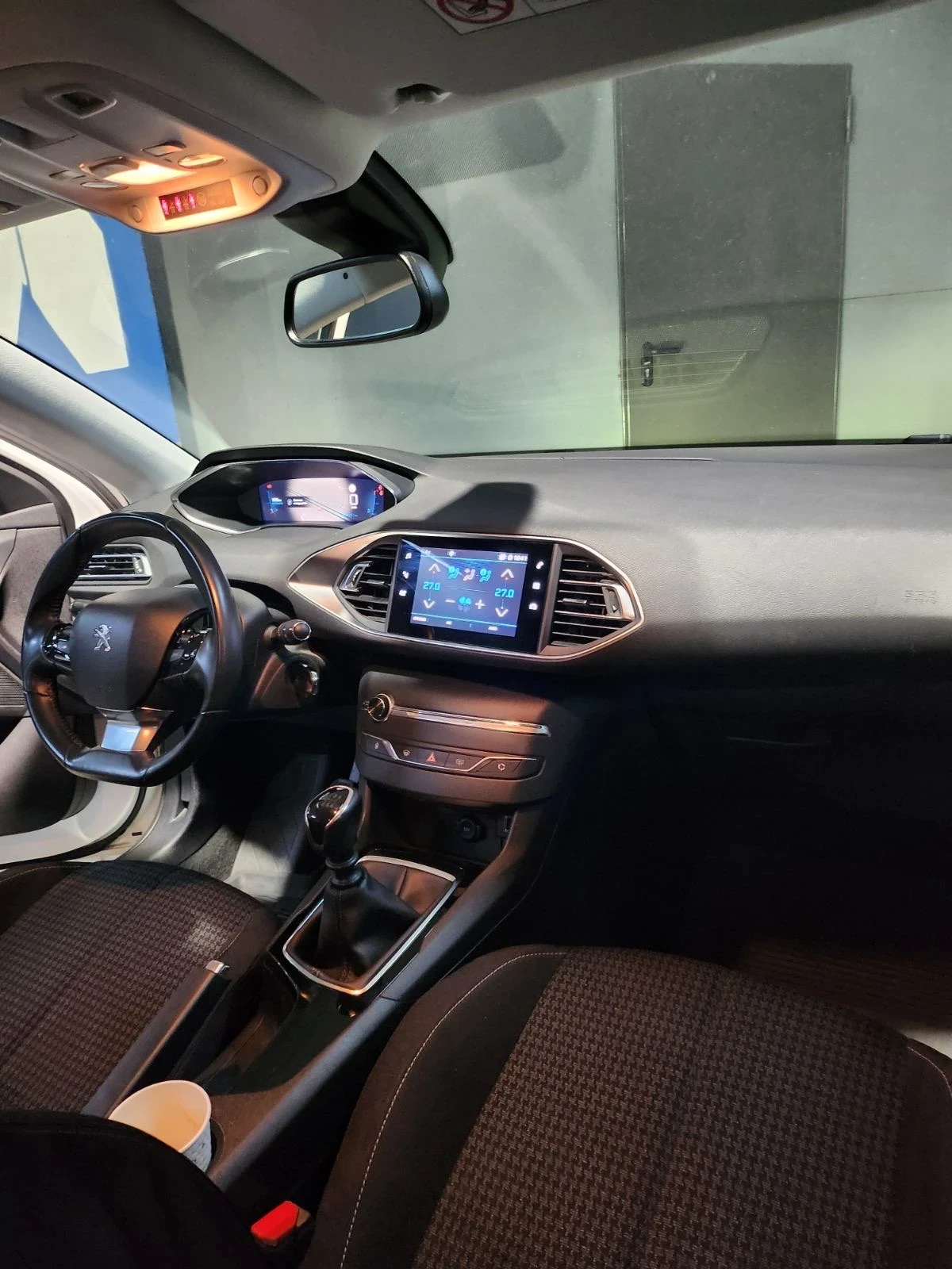 Peugeot 308 DIGITAL* НАЛИЧНО* 1.5* 130 - изображение 7