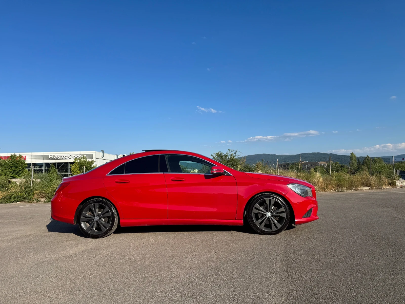 Mercedes-Benz CLA 220  - изображение 4