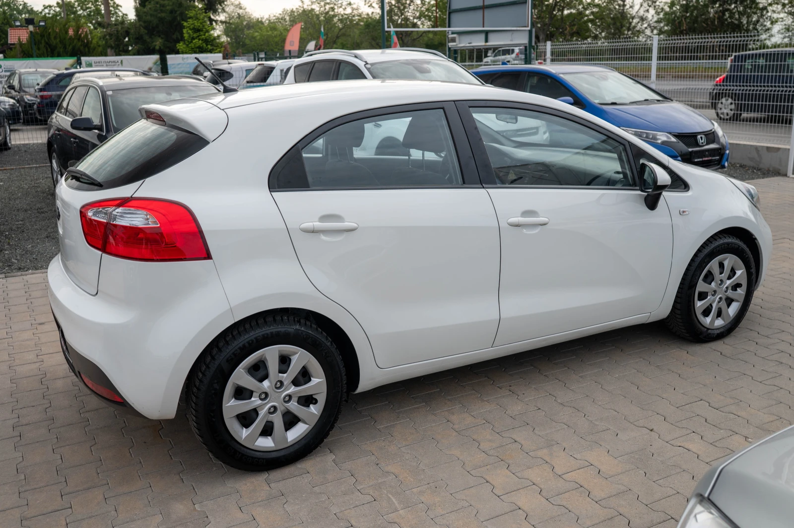 Kia Rio бензин* 2014г. - изображение 7