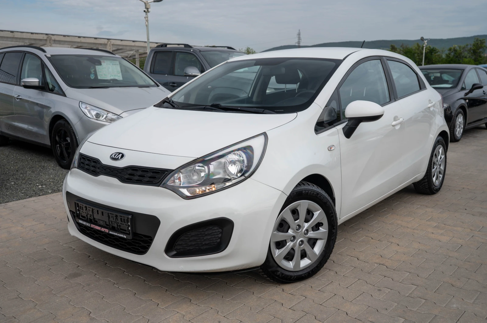 Kia Rio бензин* 2014г. - изображение 2