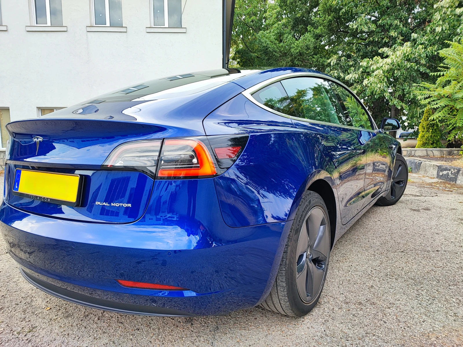 Tesla Model 3 Long Range Dual Motor AWD - изображение 3