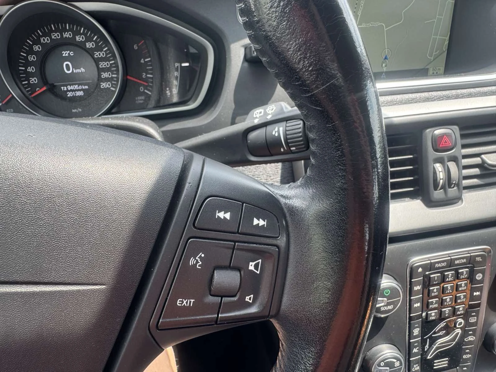 Volvo V40 facelift 2D 120 .. | Mobile.bg   11