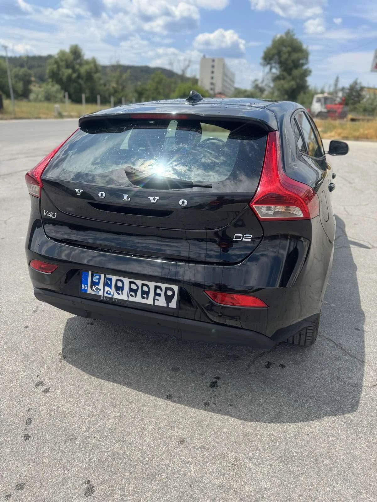 Volvo V40 facelift - изображение 4