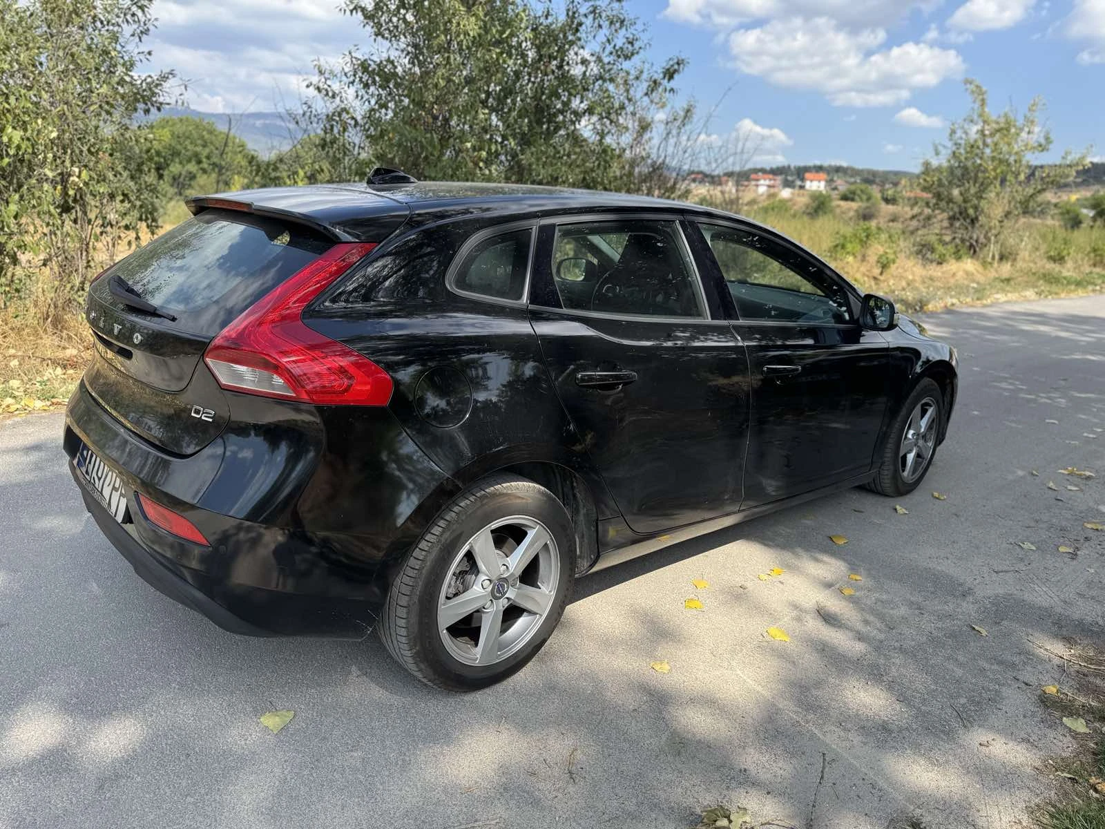 Volvo V40 facelift 2D 120 к.с. - изображение 6