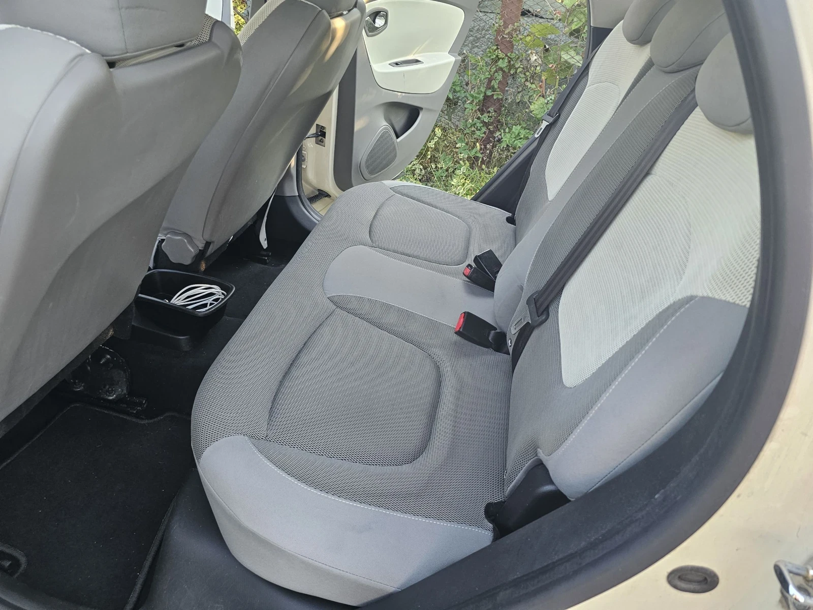 Renault Captur 77000км 0.9тсе Бартер  - изображение 8