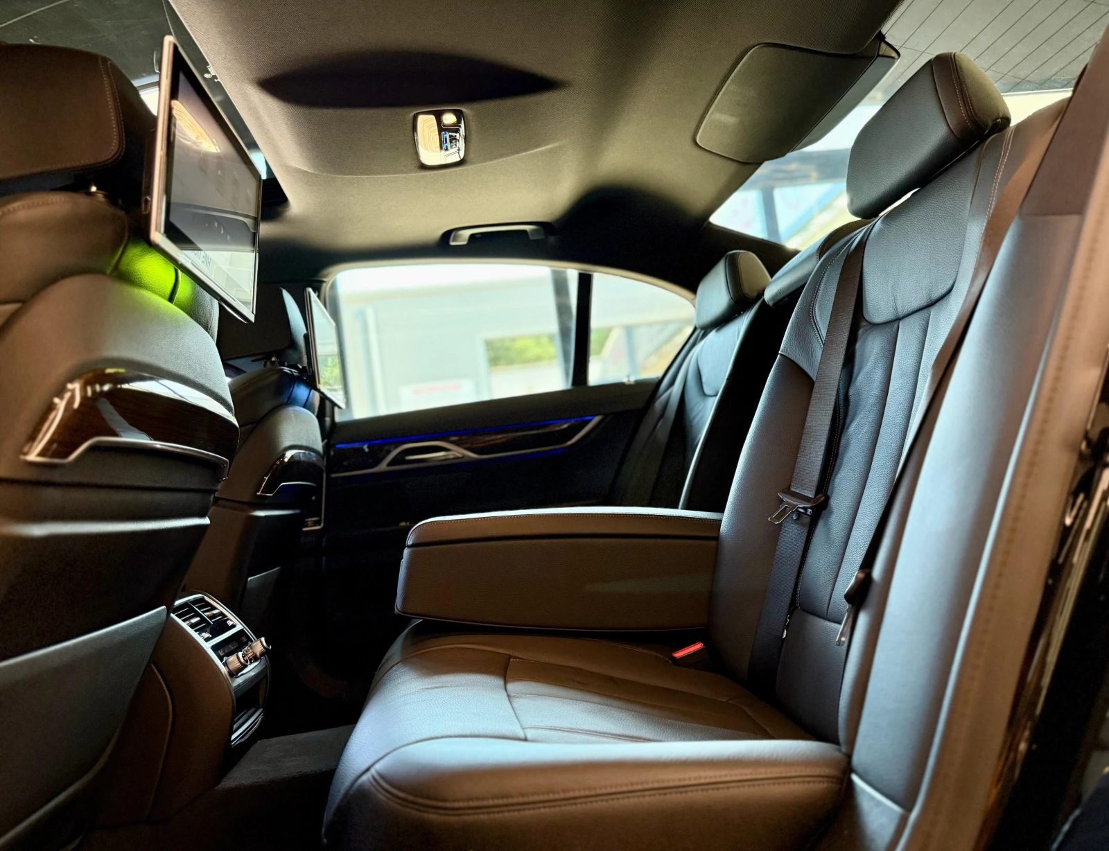 BMW 730 d* M Pack * Laser* * 3 TV* 360* Distronic*  | Mobile.bg   15