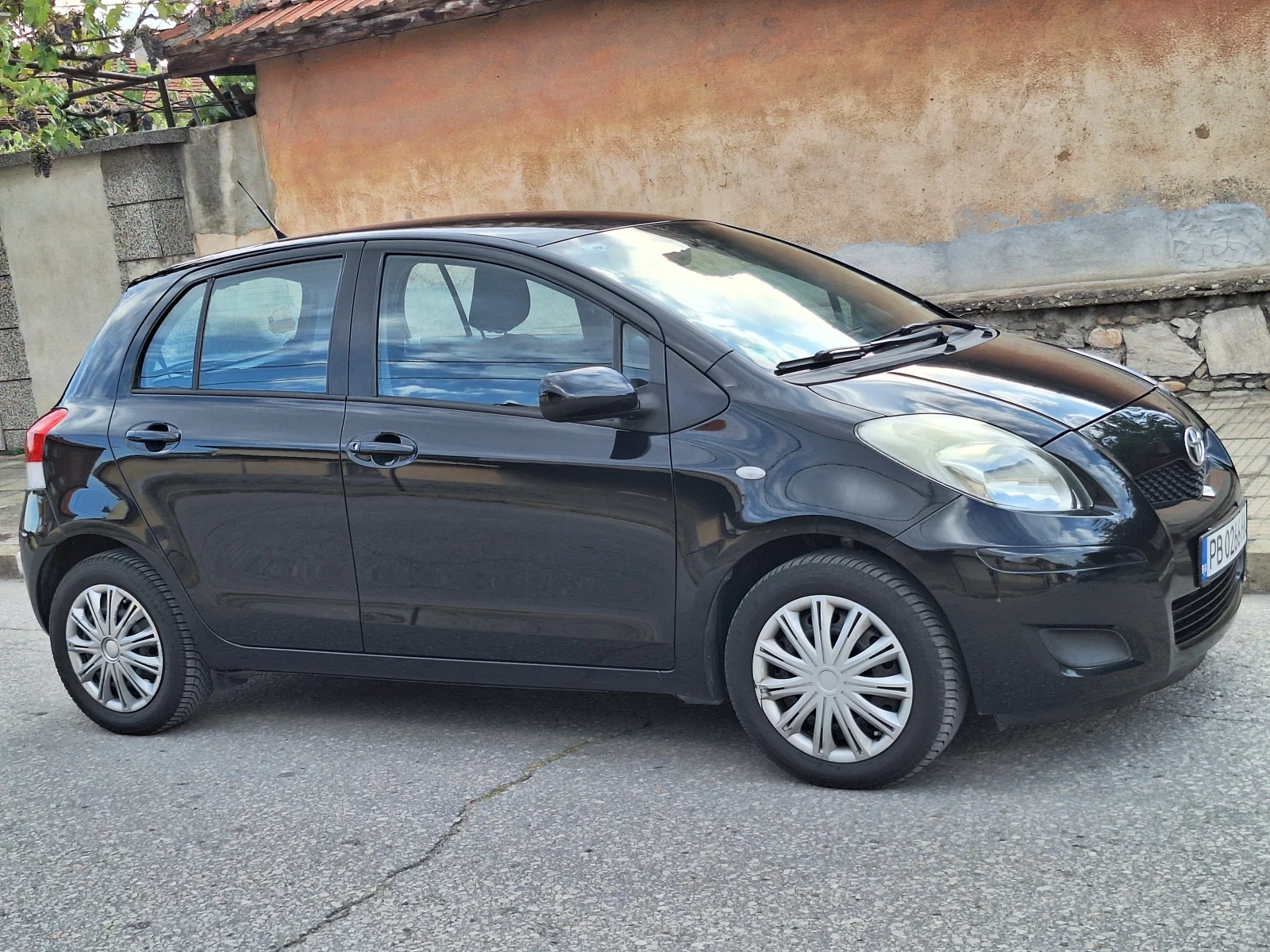 Toyota Auris  - изображение 4