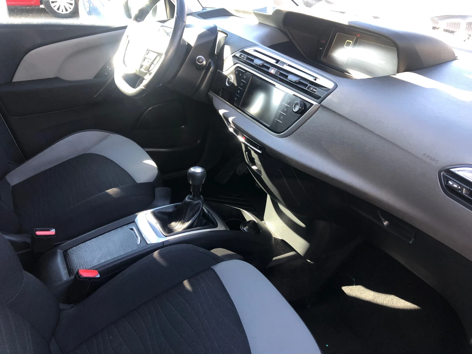 Citroen C4 Picasso 1.6HDI, снимка 11 - Автомобили и джипове - 53802162